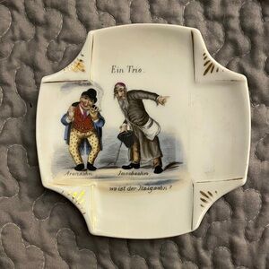 Vintage German Porcelain Ashtray “Ein Trio” 5” Hand-Painted Gold Trim